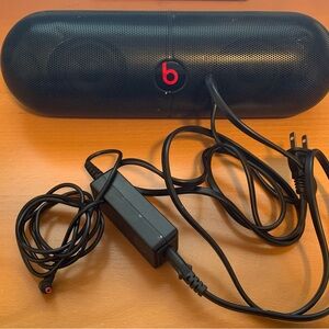Beats Pill XL Black with charger - Brand new battery